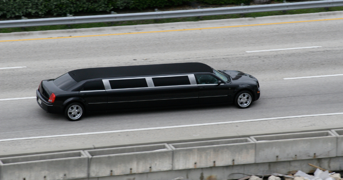 rent limousines for weddings