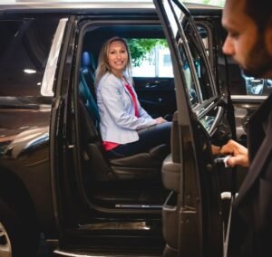 Are Complimentary Airport Limo Services Convenient