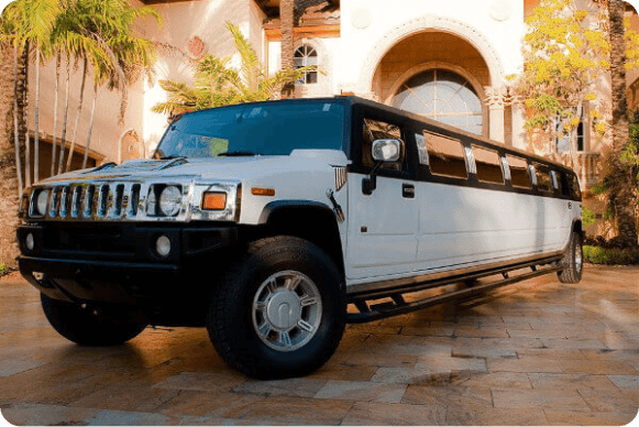 How Many Gallons Per Hour Does a Hummer Limo Use?