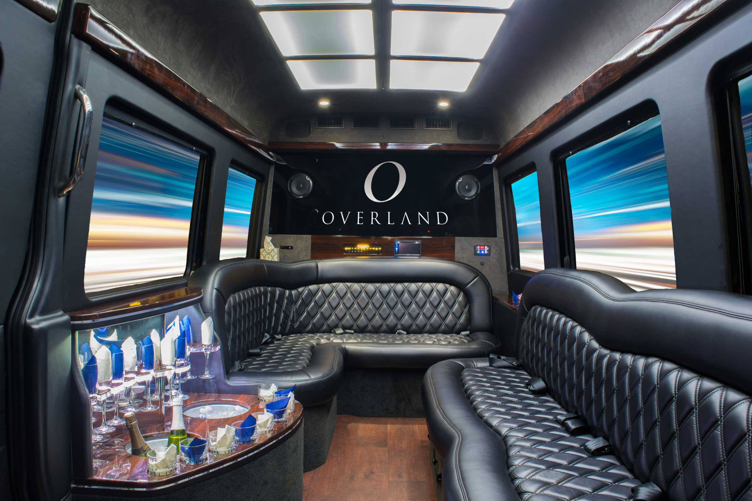 How Much Does It Cost to Rent a Limo for a Night?